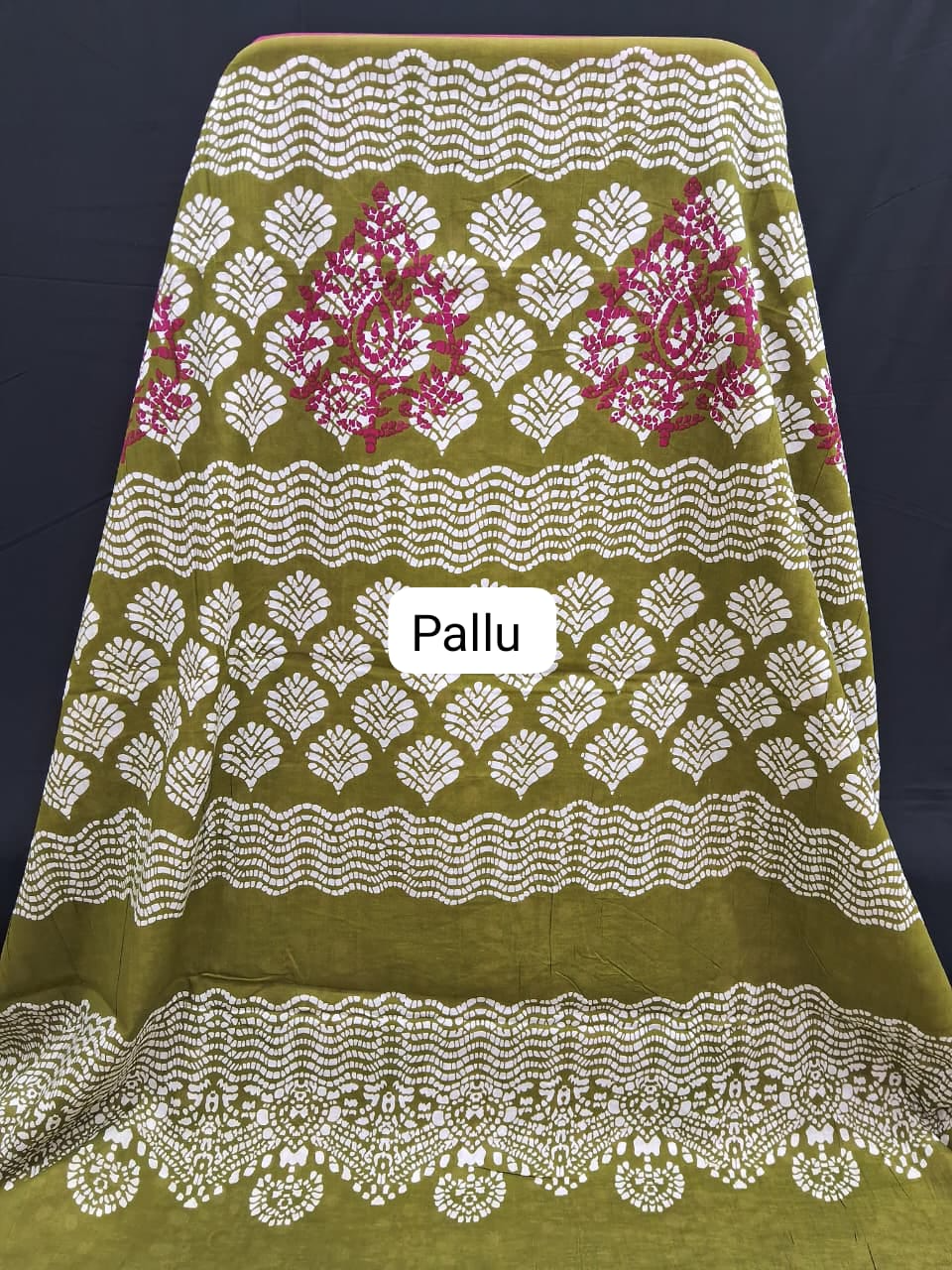 Rani Pink Mulmul Cotton Saree pallu