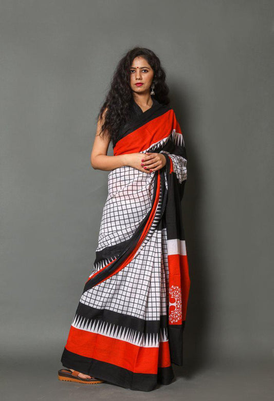 White mulmul cotton saree