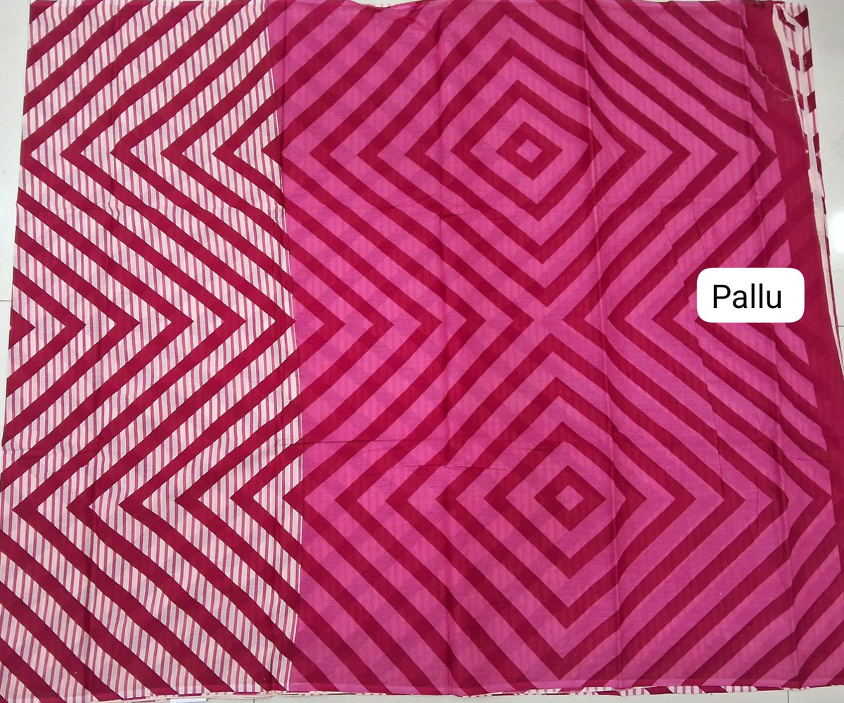 Off-White Mulmul Cotton Saree pallu
