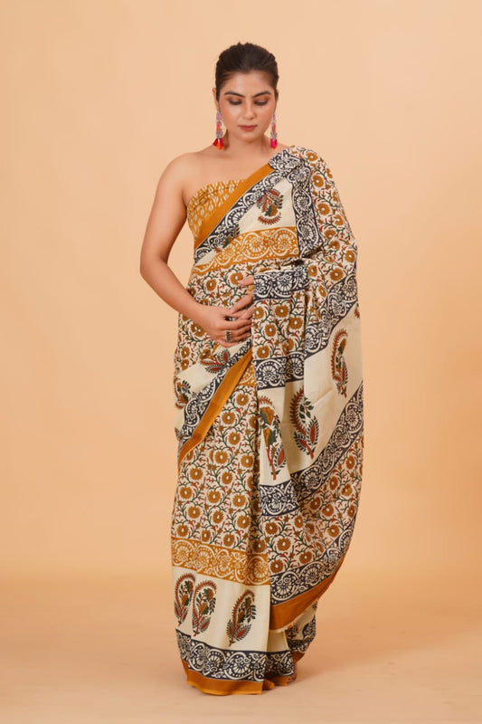 Beige Mulmul Cotton Saree