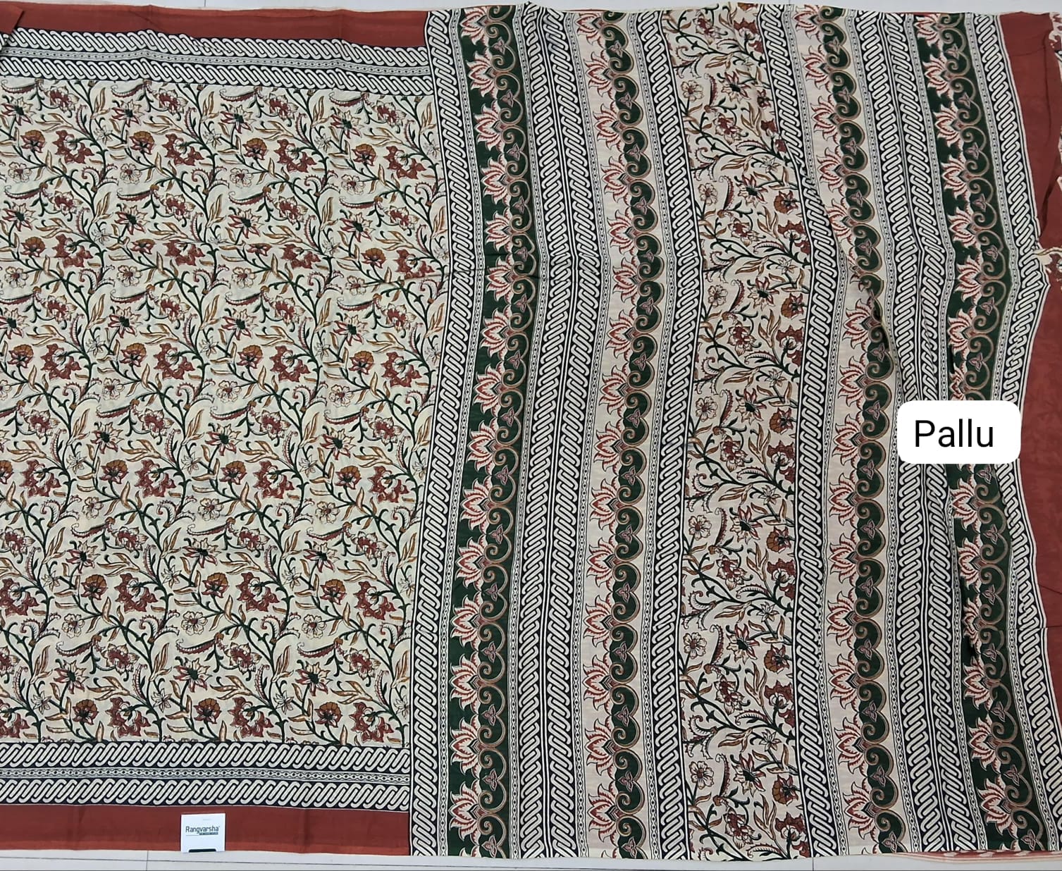 Cream Mulmul Cotton Saree pallu