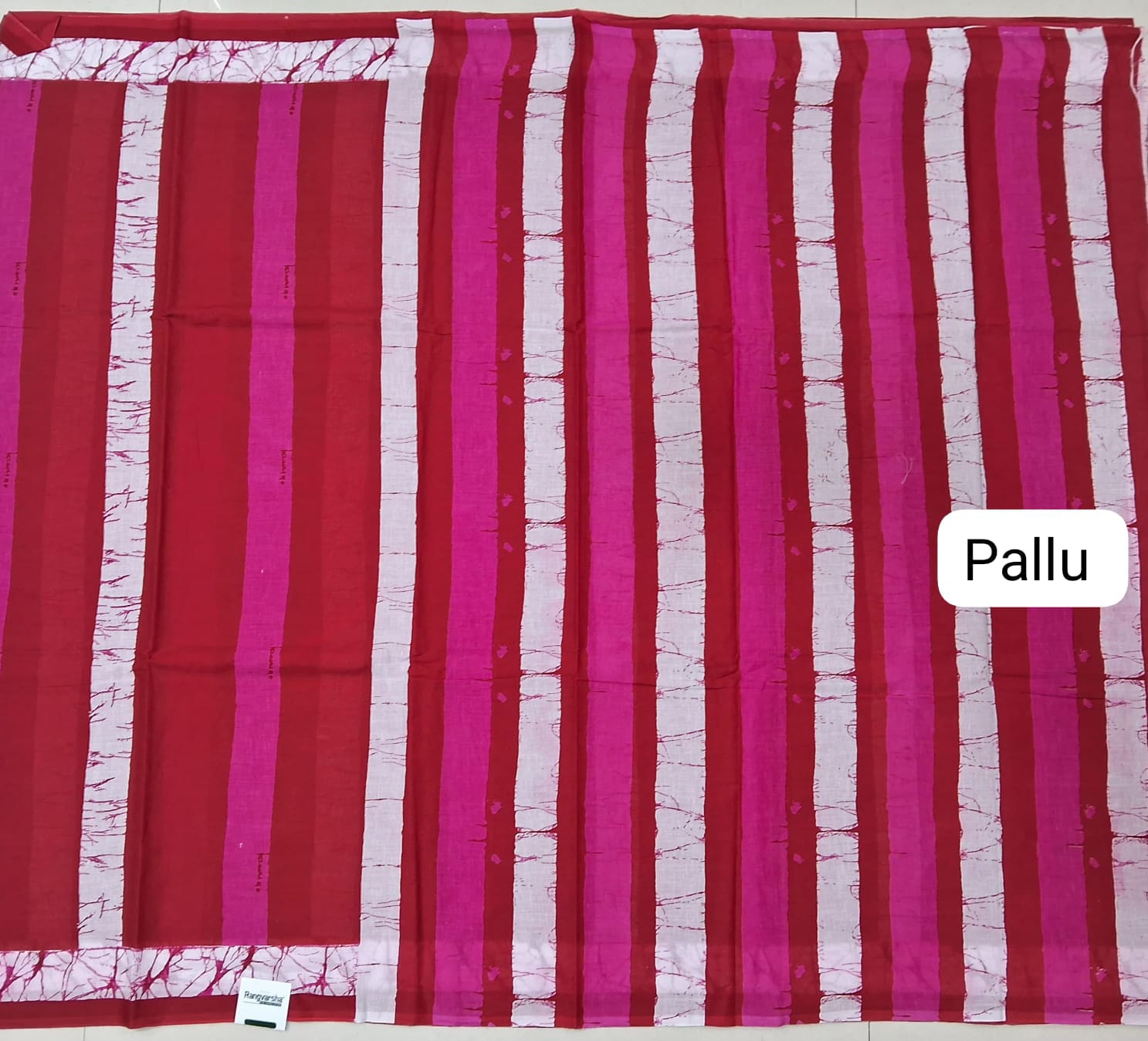Tomato Red Mulmul Cotton Saree pallu