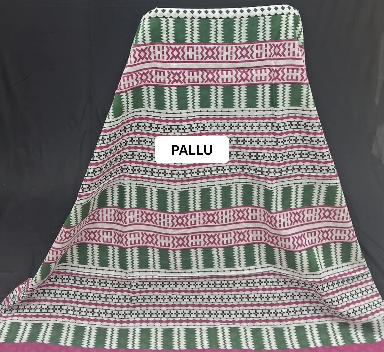 Black-White Cotton Saree pallu