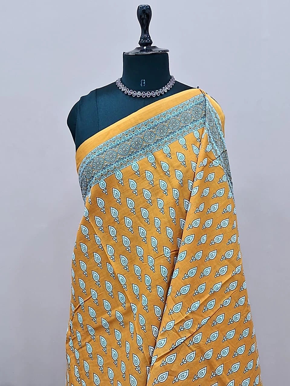 Mustard Ochre Mulmul Cotton Saree 1