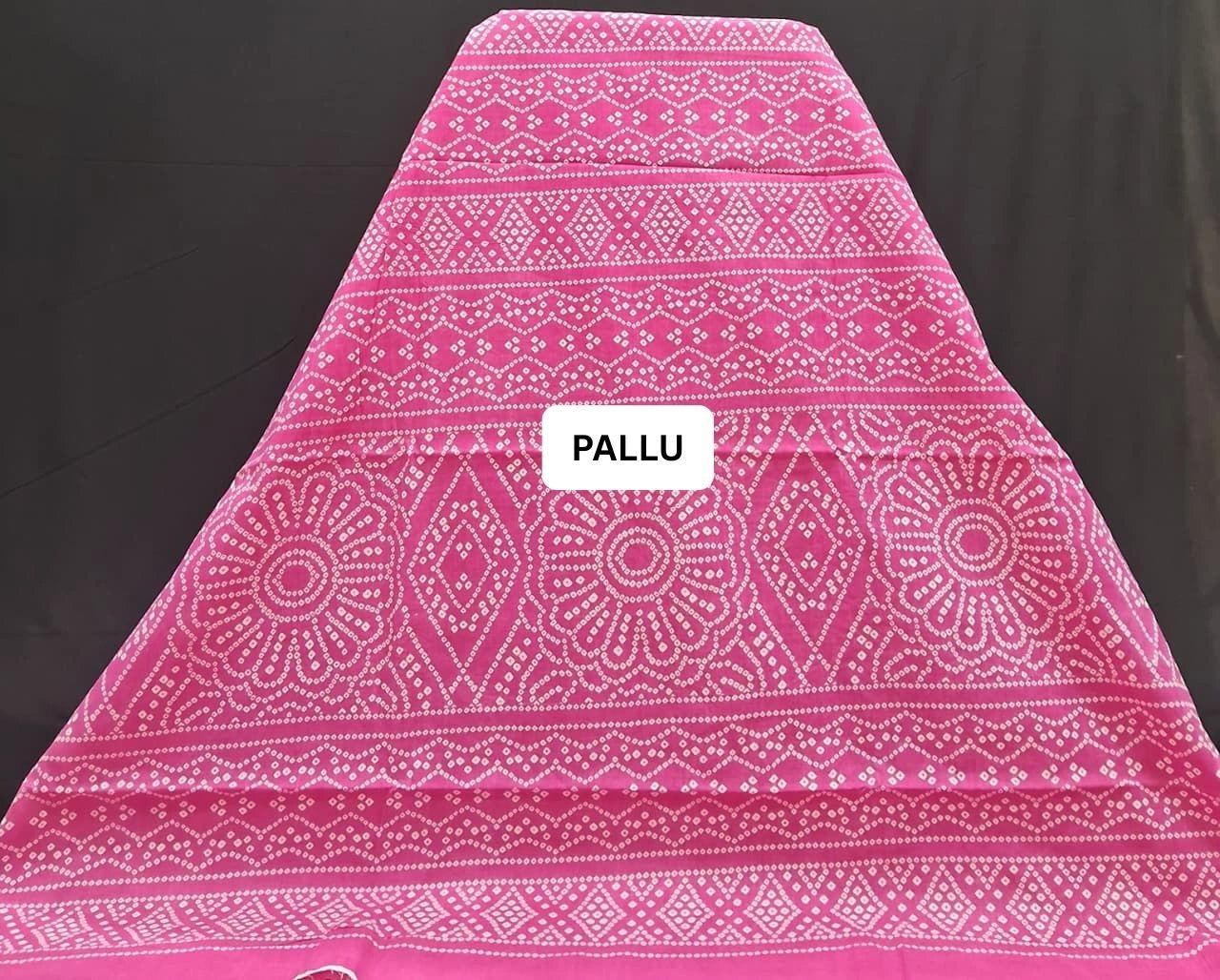 Vibrant Pink & White Printed Mulmul Cotton Saree pallu