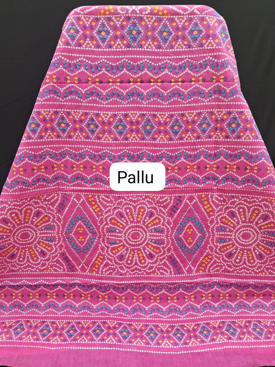 Vibrant Pink Bliss Mulmul Cotton Saree pallu