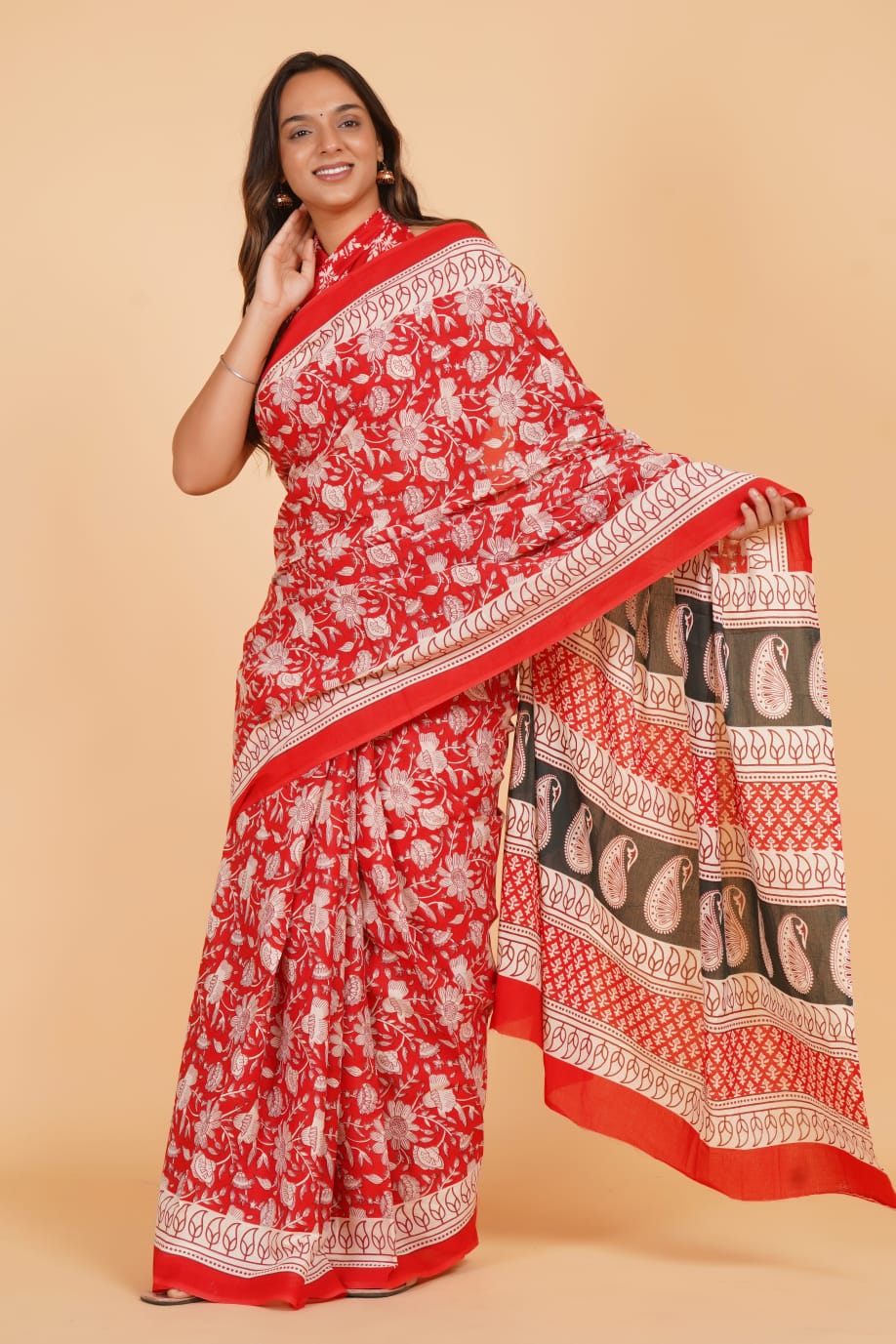 Red Mulmul Cotton Saree