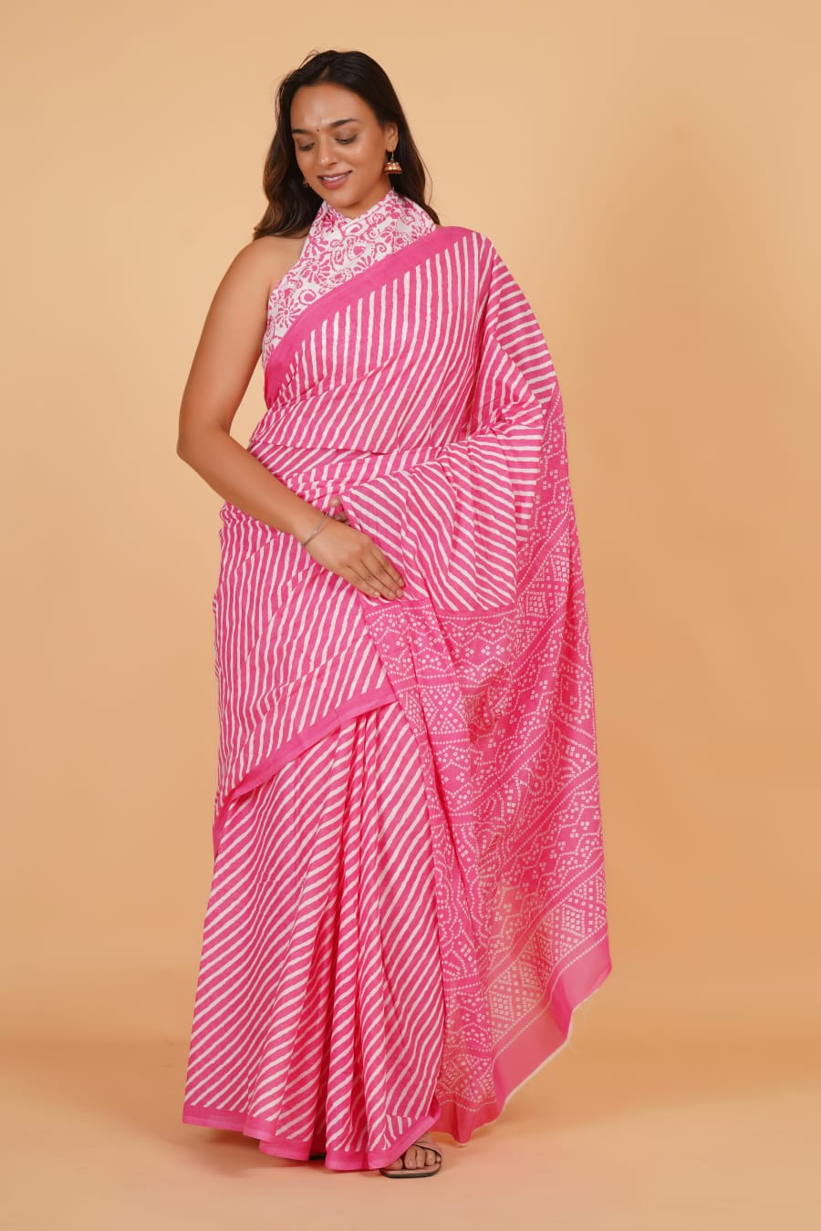 Handcrafted Pink Mulmul Cotton Saree for Festive Styling