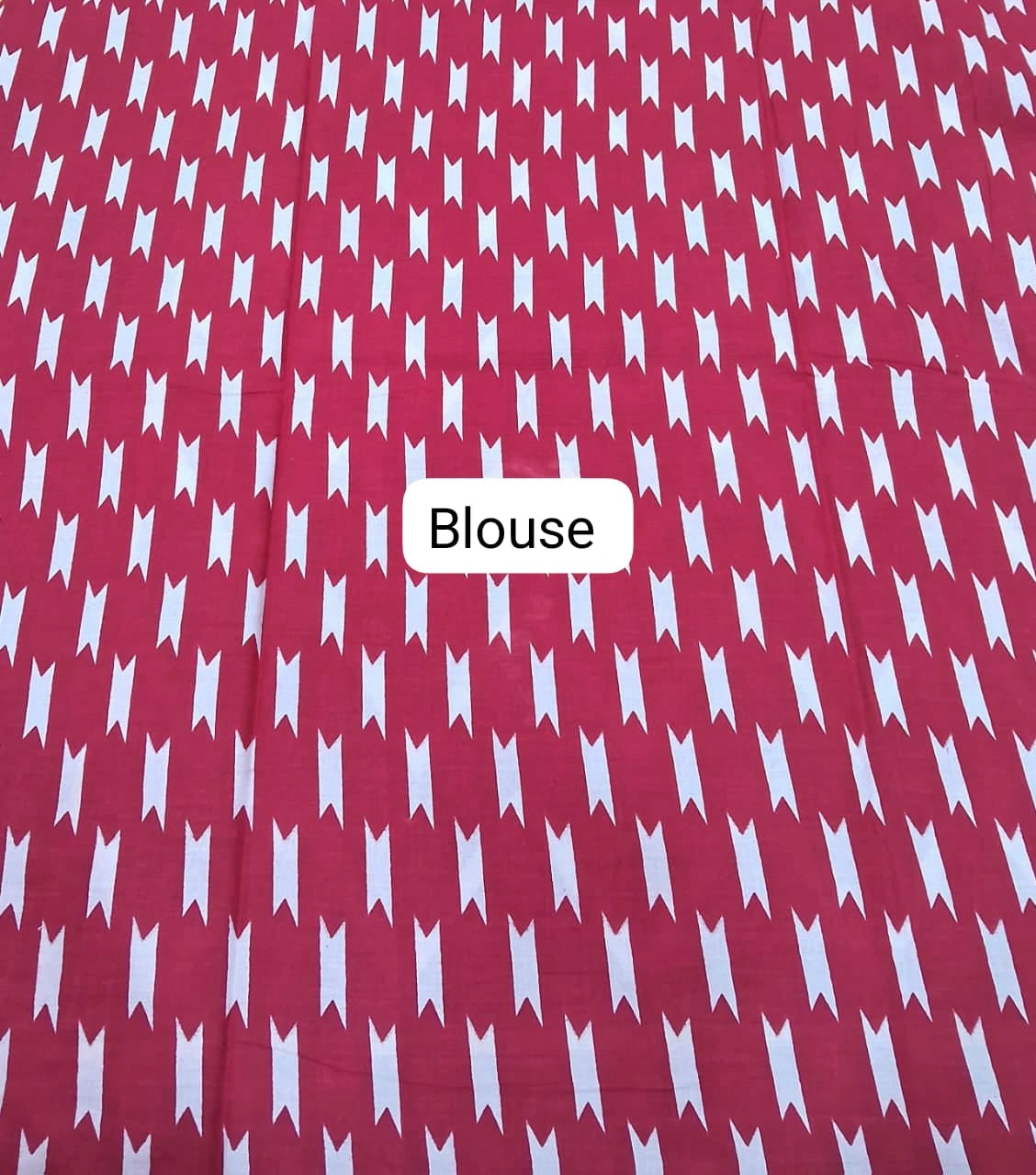 Tomato red mulmul cotton saree  Blouse