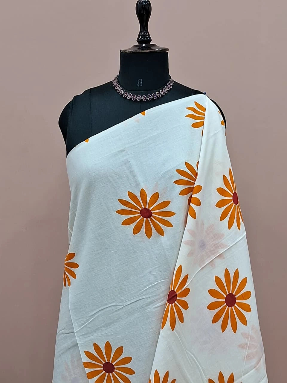 Pure white mulmul cotton saree 1