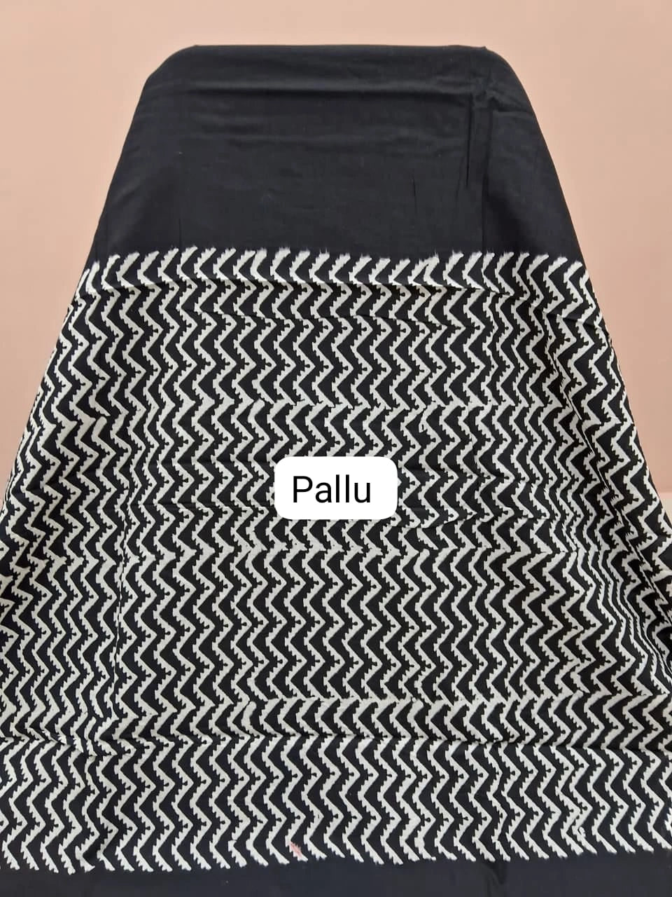 Elegant pure black mulmul cotton saree Pallu