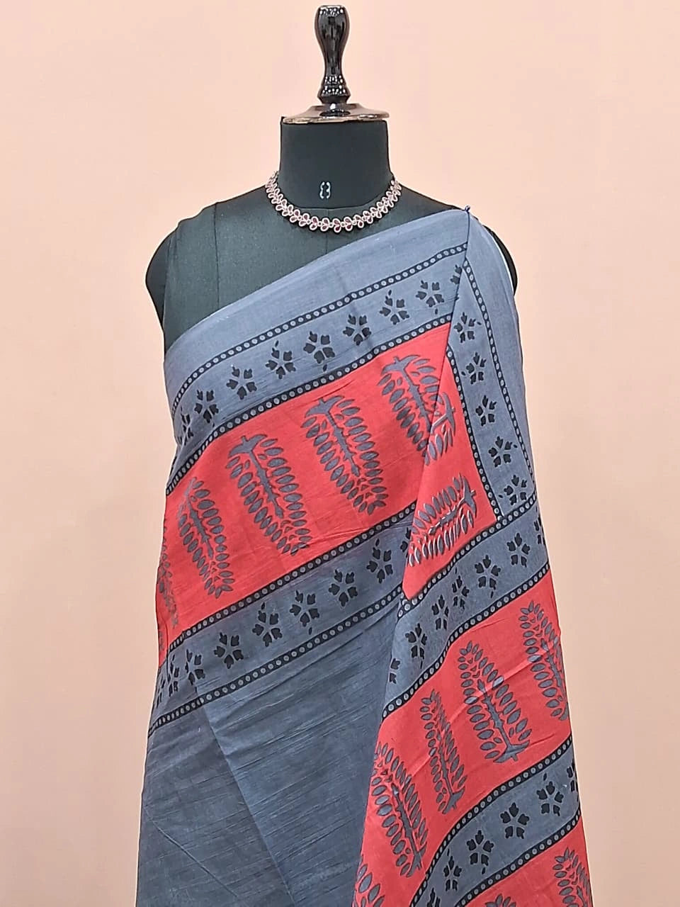 Elegant elephant grey plain mulmul cotton saree 1