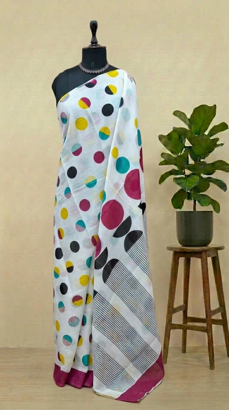 Graceful white mulmul cotton saree