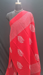 Crimson Charm with White Leaf Motifs Mulmul Cotton Saree 1