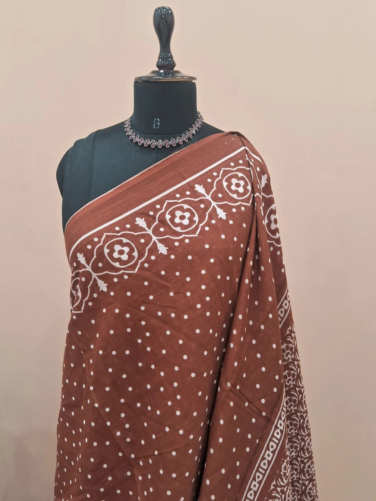 Chocolate Brown Mulmul Cotton Saree 1