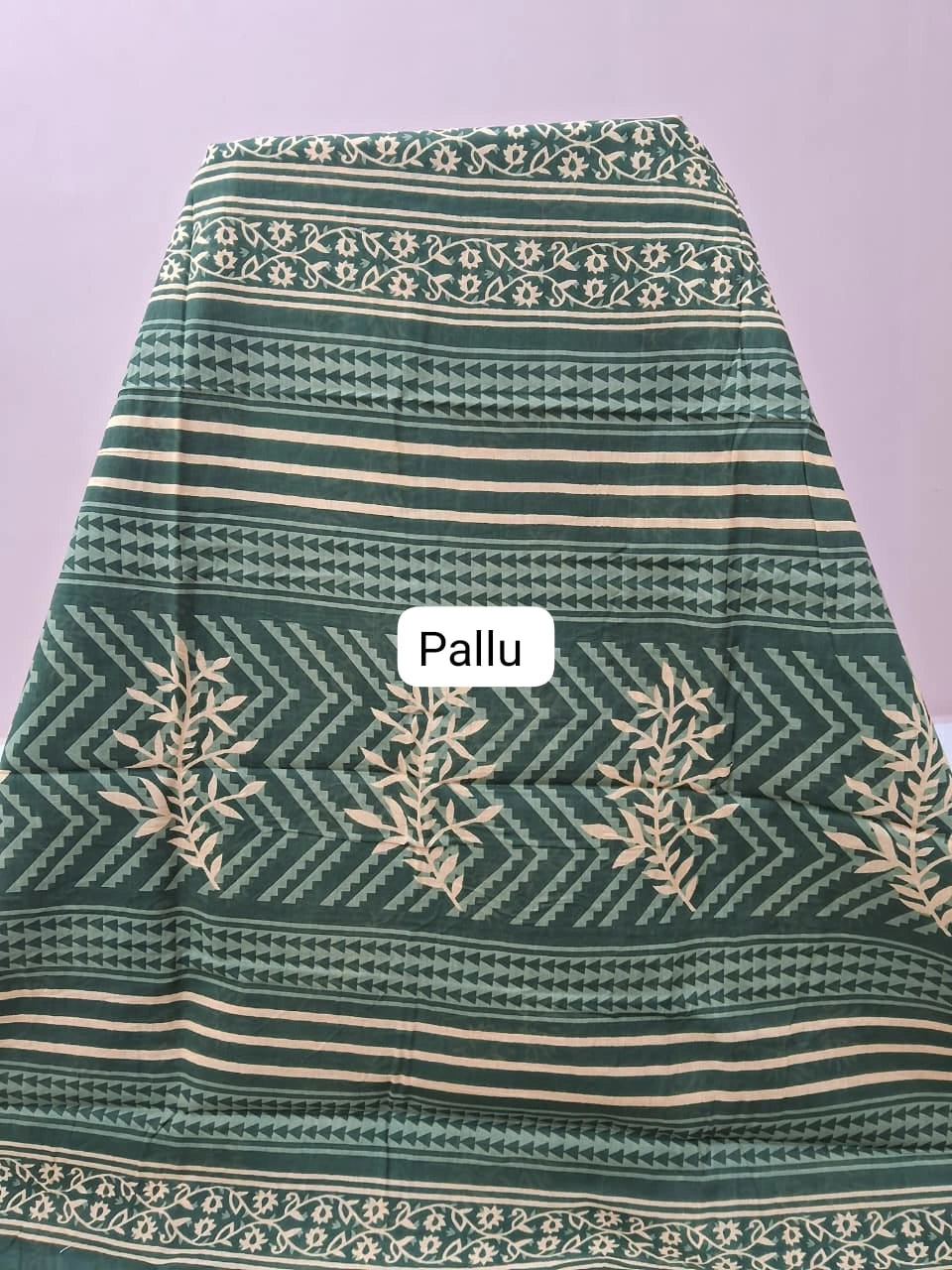 Green Mulmul Cotton Saree Pallu