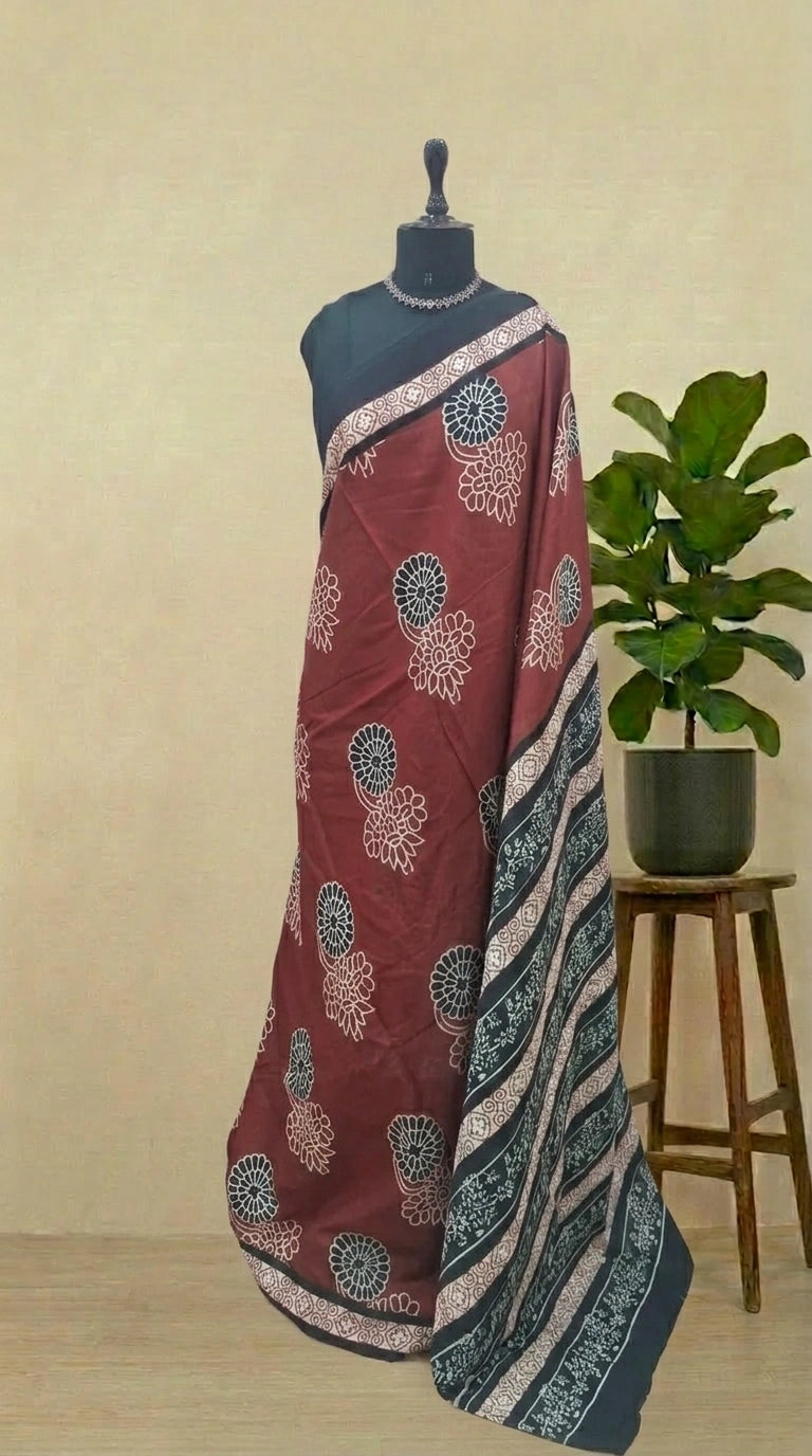 Brick Red Mulmul Cotton Saree