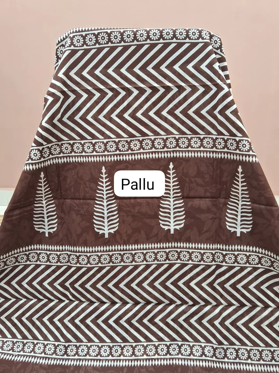 Dark Brown Mulmul Cotton Saree Pallu