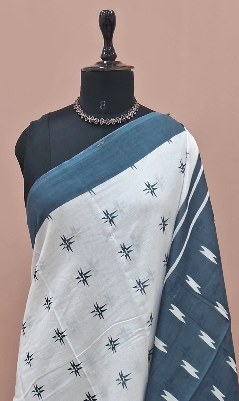 White Pure Mulmul Cotton Saree 1
