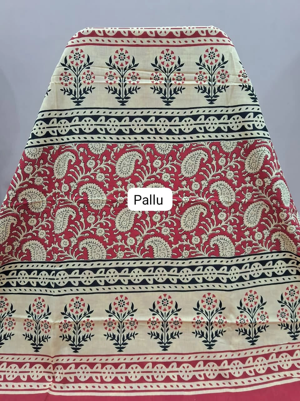 Red Mulmul Cotton Saree Pallu