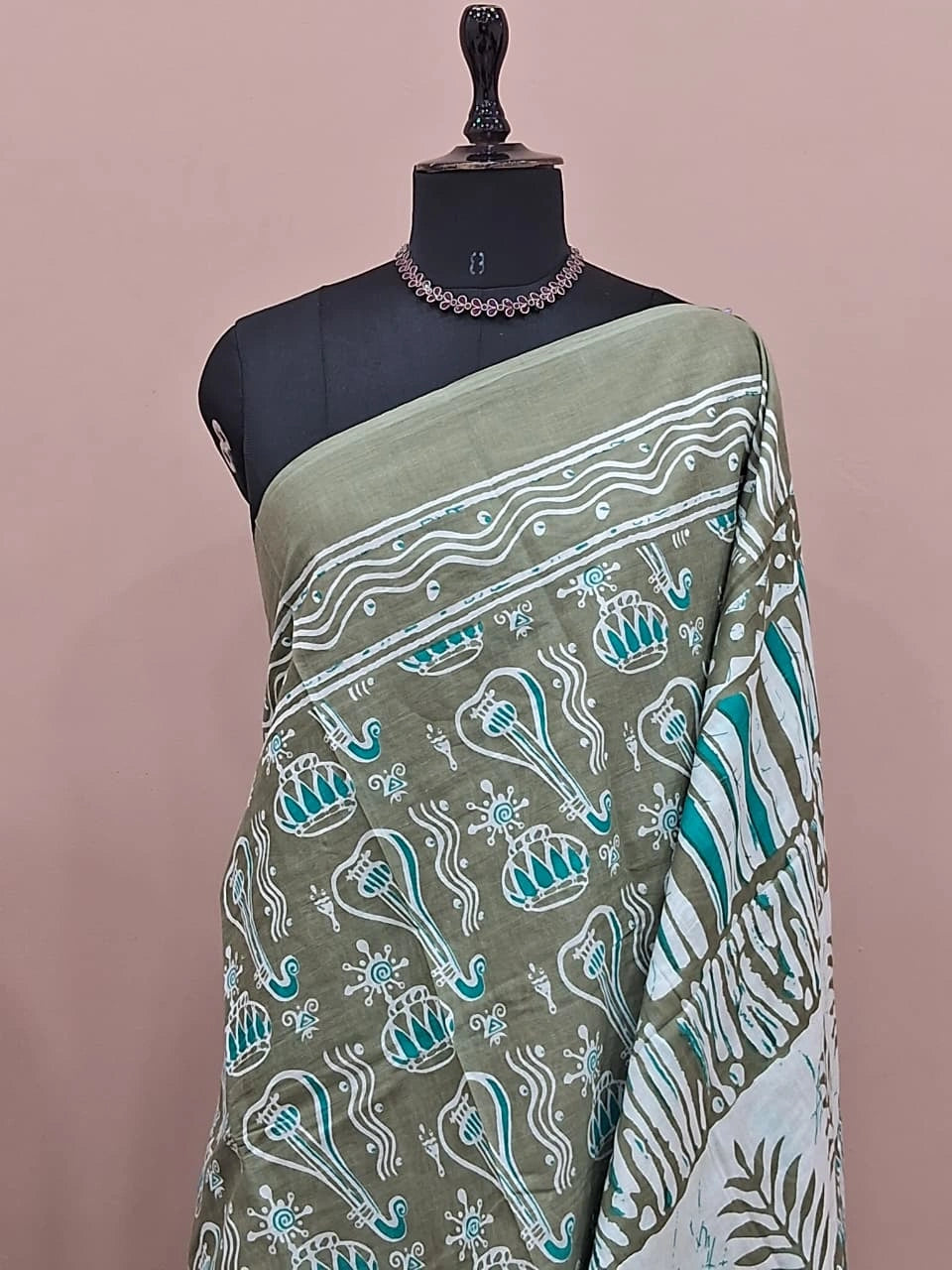 Light Pista Green Mulmul Cotton Saree 1
