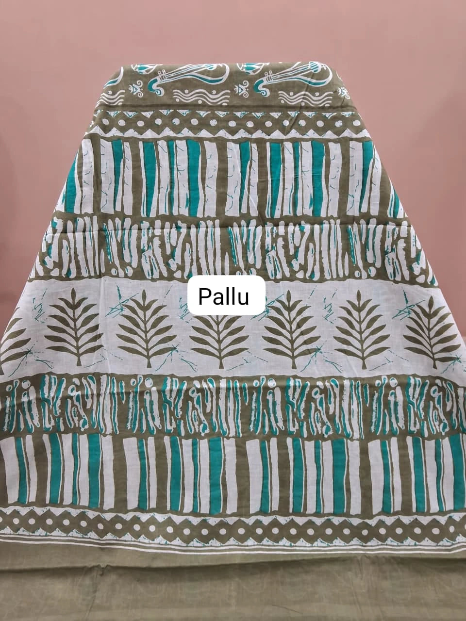 Light Pista Green Mulmul Cotton Saree pallu