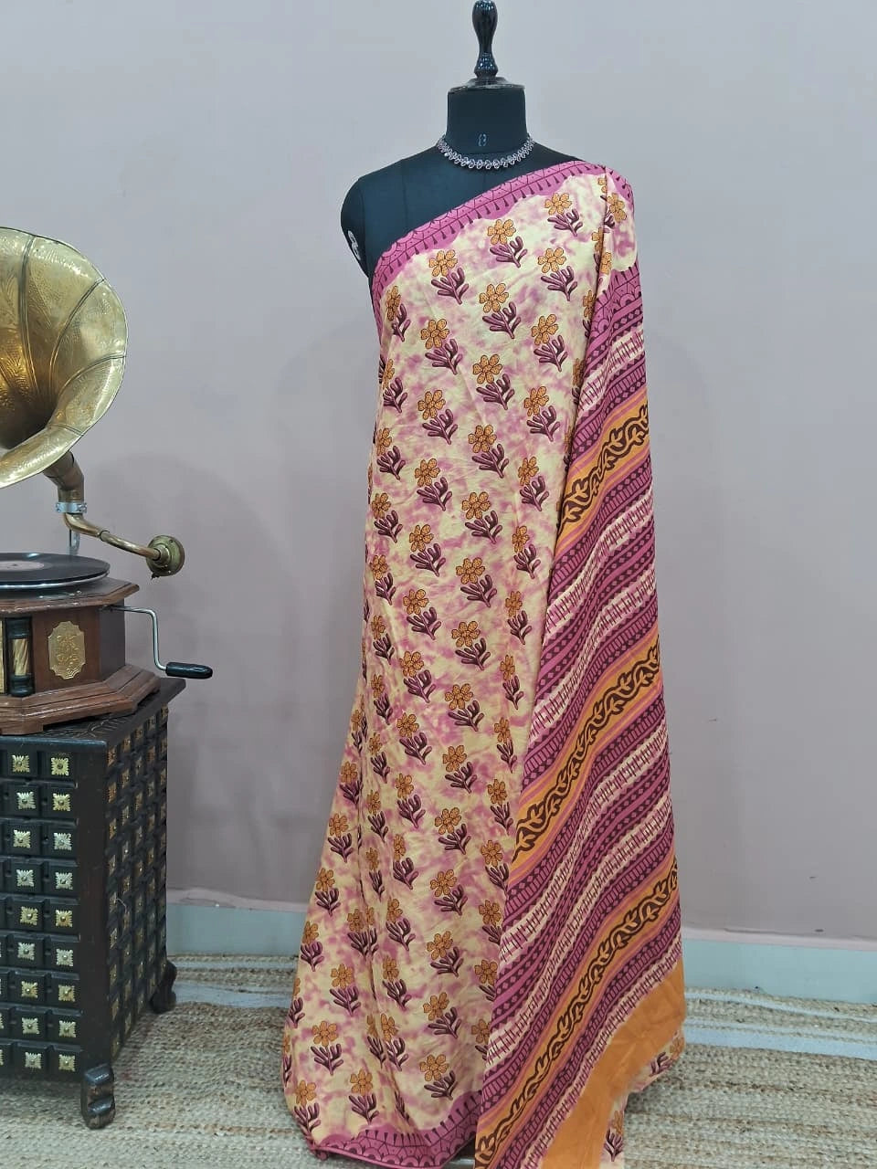 Pink and Beige Mulmul Cotton Saree 