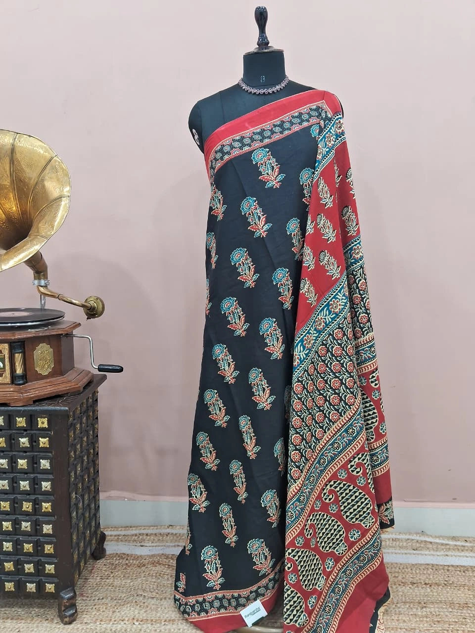 Pure Black Mulmul Cotton Saree