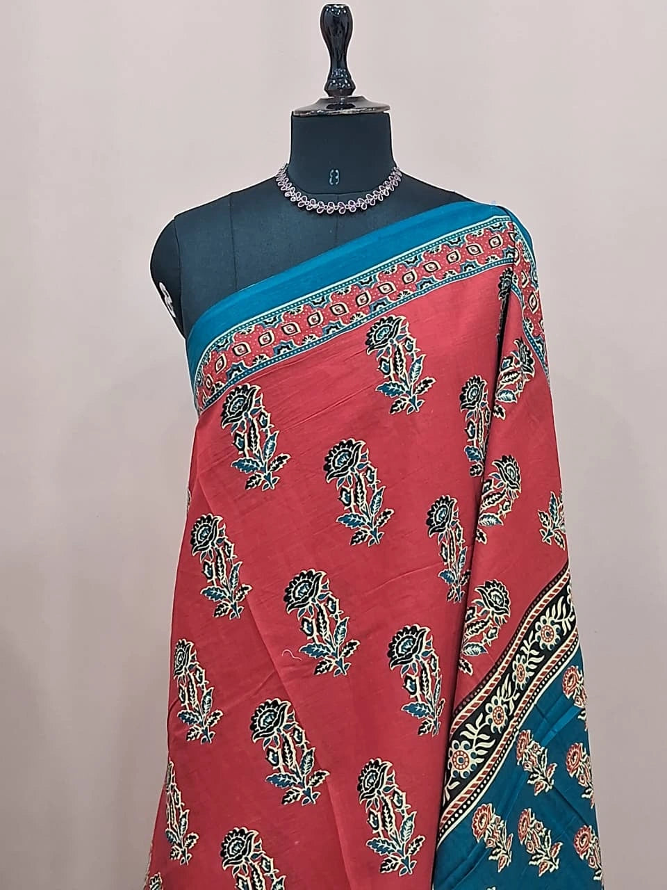 Tomato Red Mulmul Cotton Saree 1