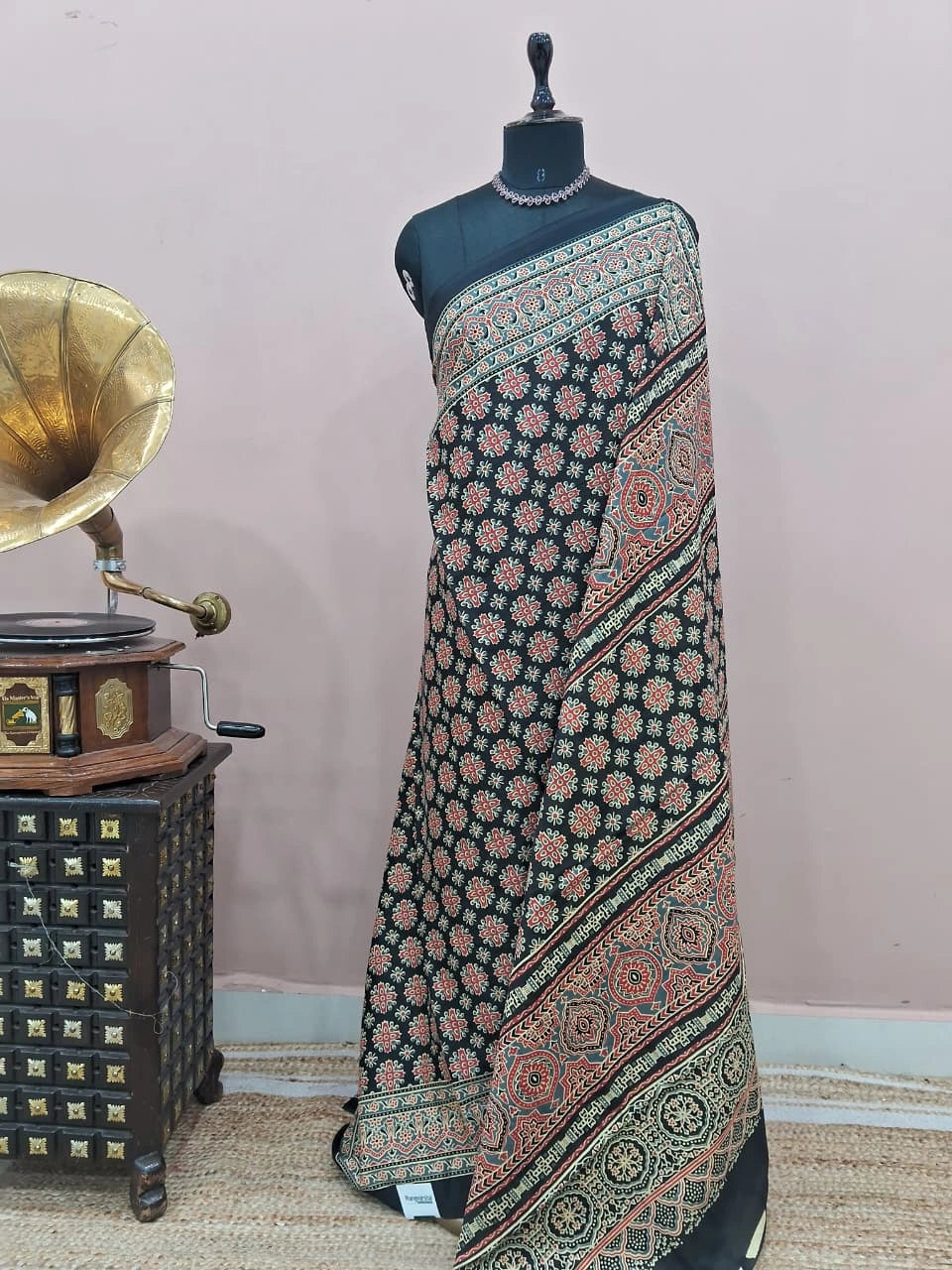 Black Mulmul Cotton Saree