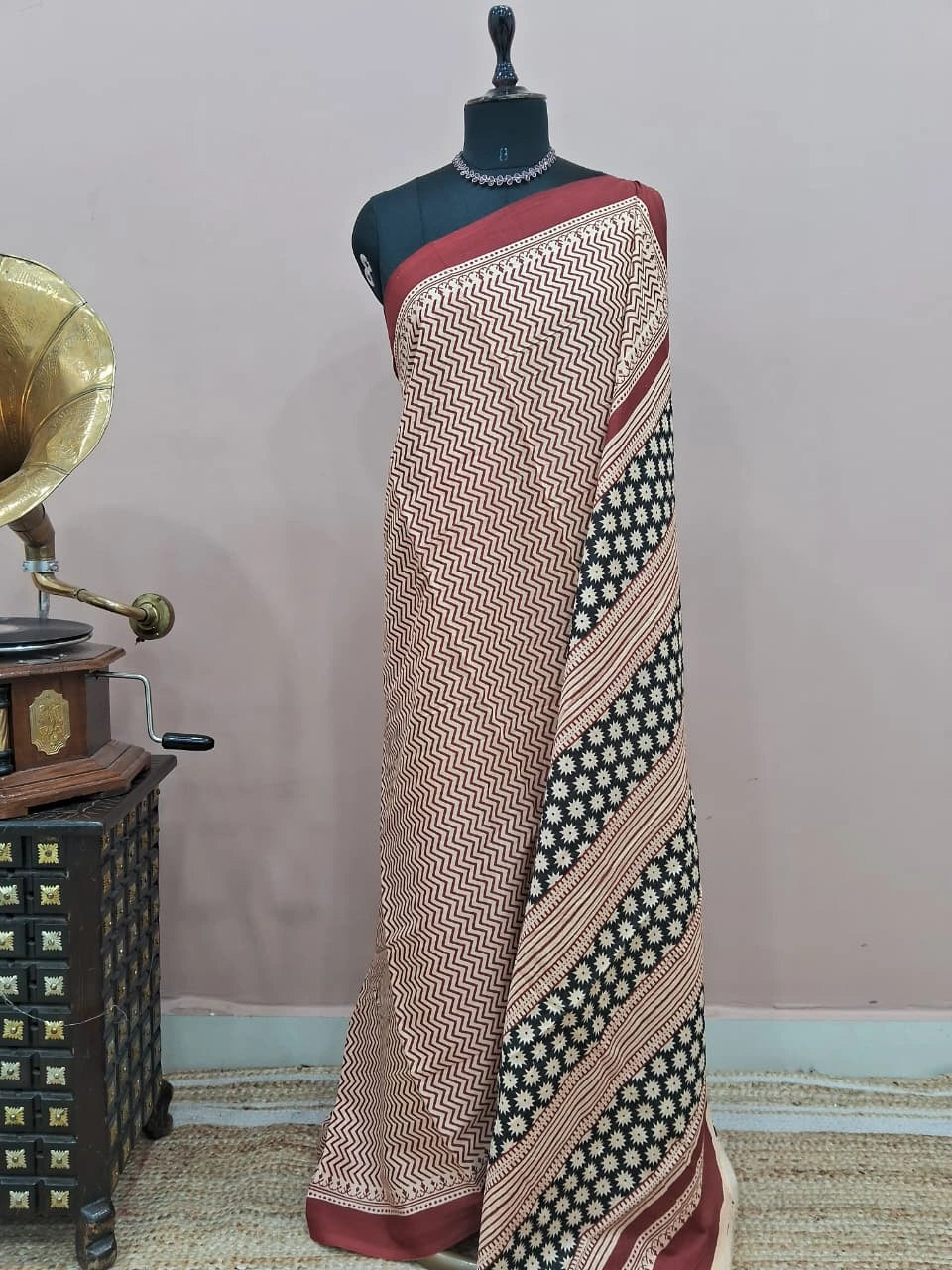Beige Pure Mulmul Cotton Saree 