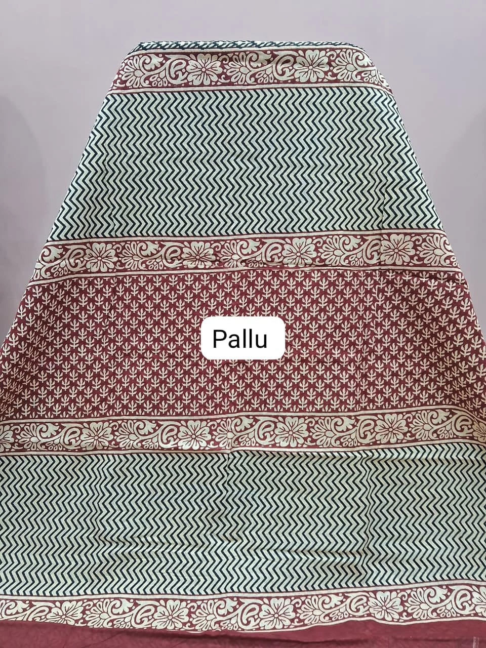 Black Mulmul Cotton Saree Pallu