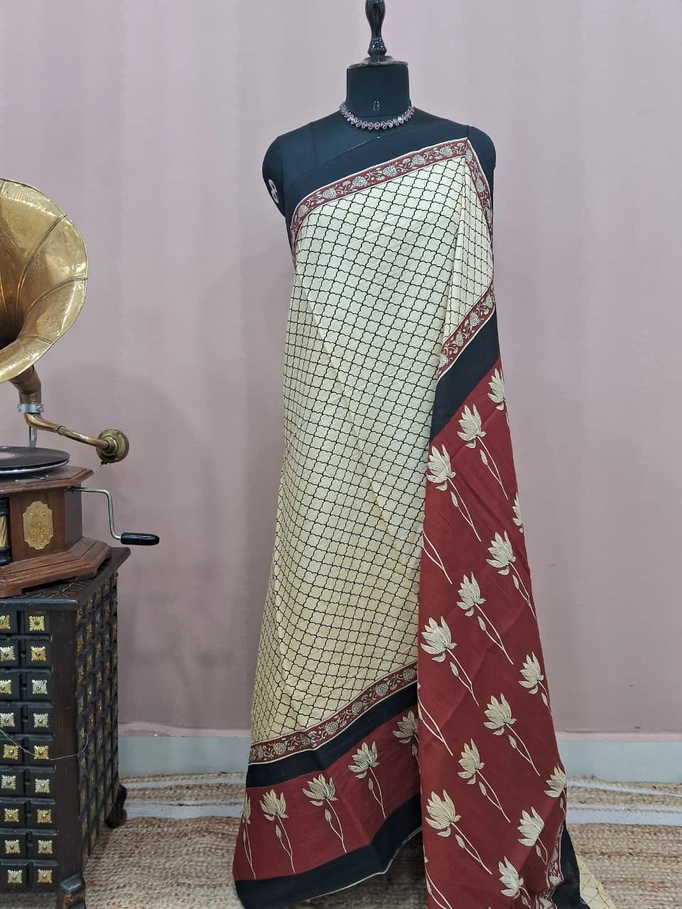 Dark Beige Pure Mulmul Cotton Saree 