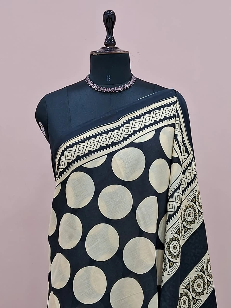 Black Pure Mulmul Cotton Saree 1