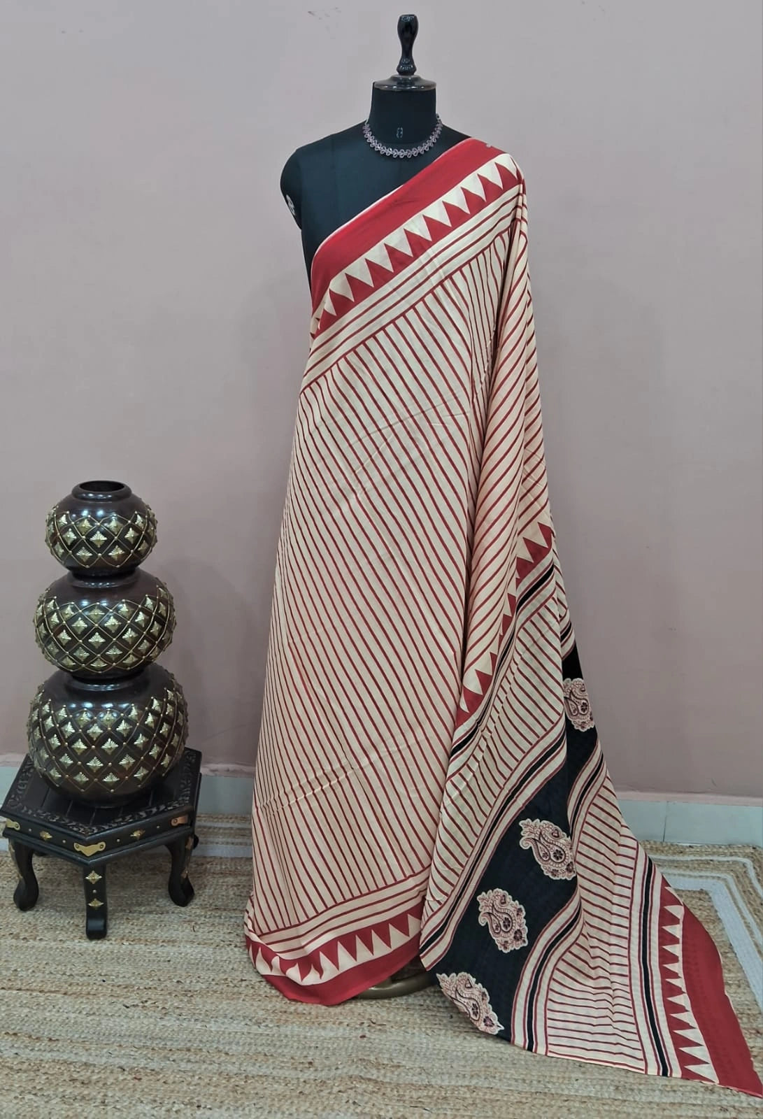 Beige Mulmul Cotton Saree 
