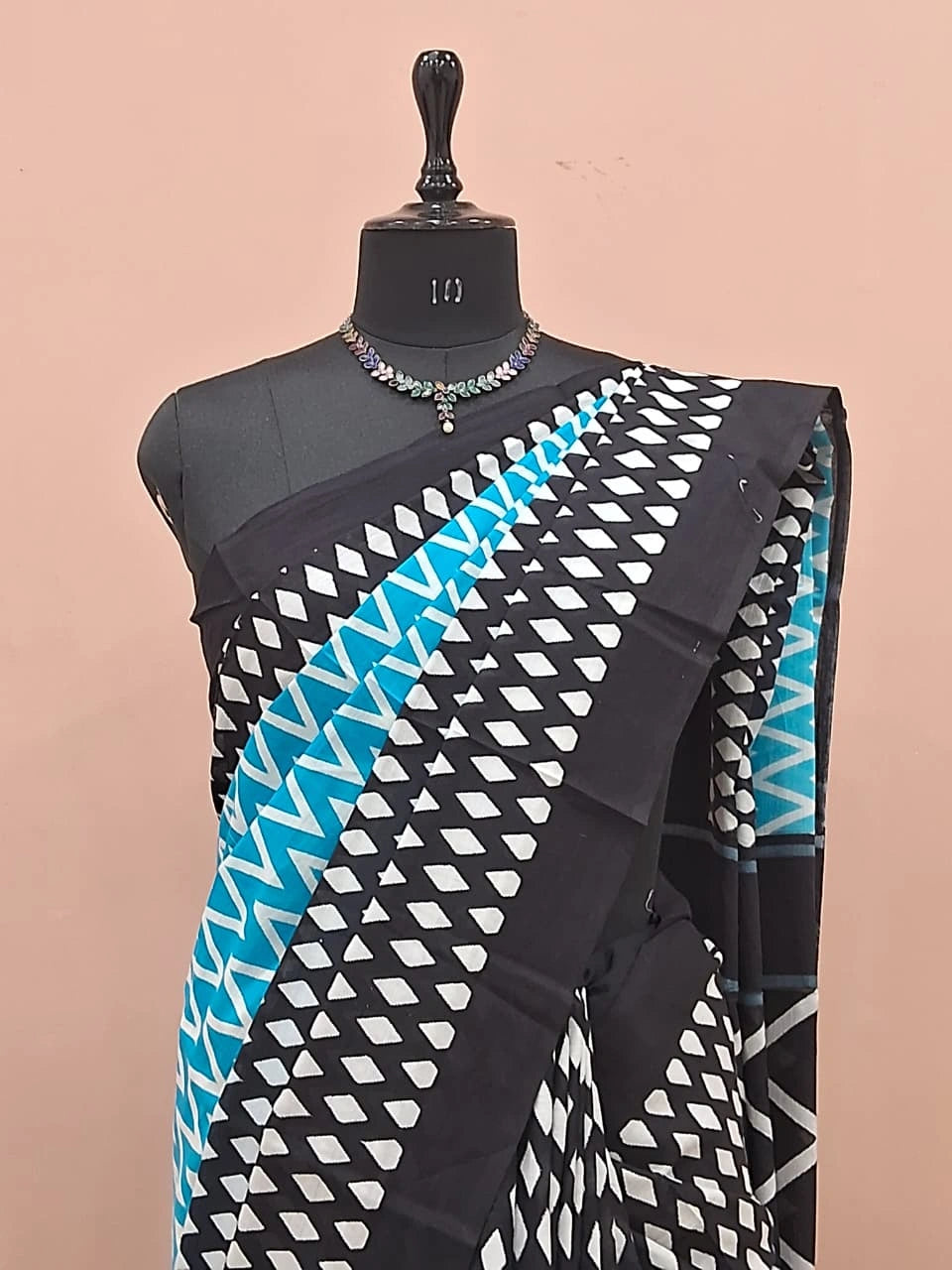 Caribbean blue Pure Mulmul Cotton Saree 1