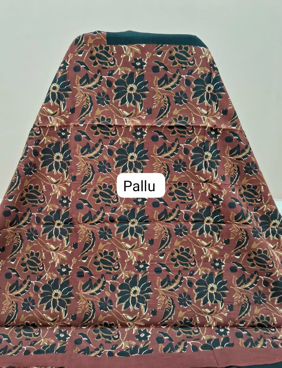 Black Mulmul Cotton Saree Pallu