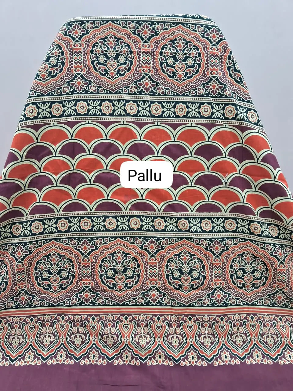 Maroon Mulmul Cotton Saree pallu