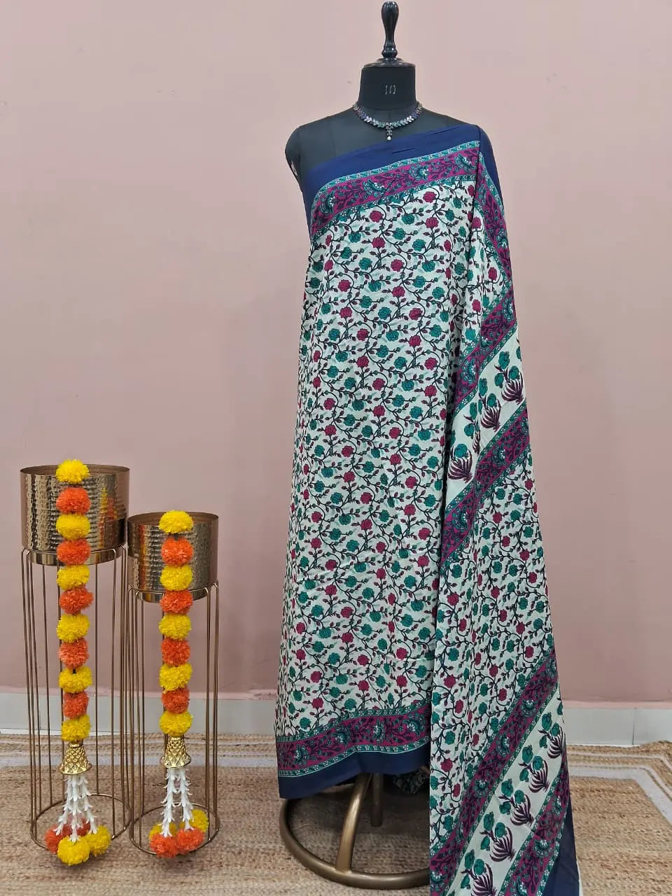 Light Pista Green Mulmul Cotton Saree 