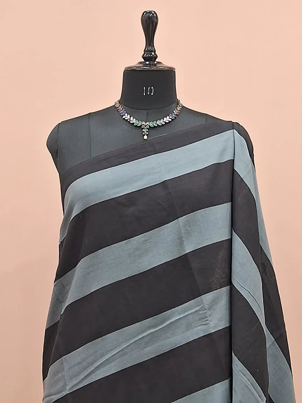 Black Mulmul Cotton Saree 1