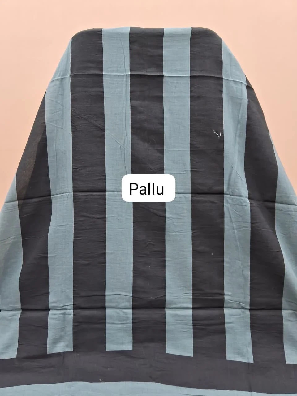Black Mulmul Cotton Saree pallu