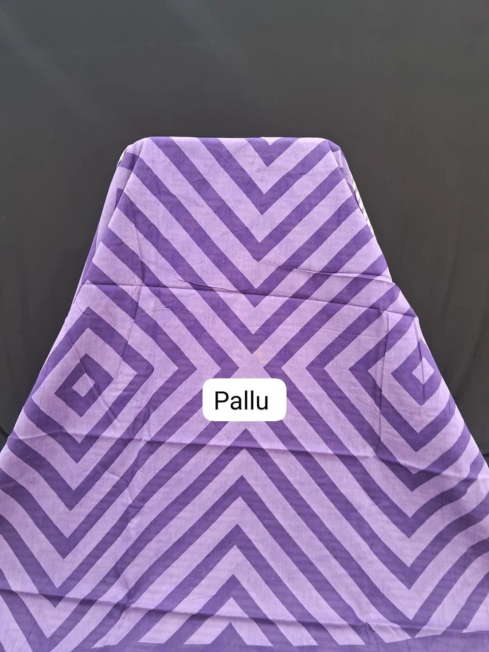 Purple Mulmul cotton saree Pallu