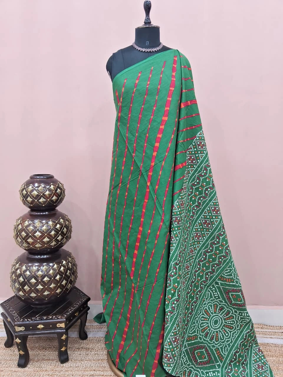 Forest Green Mulmul Cotton Saree 