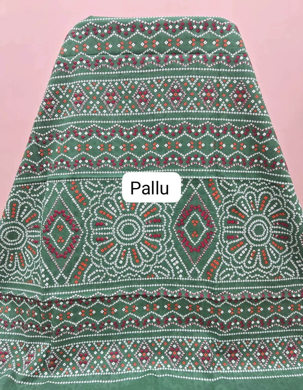Forest Green Mulmul Cotton Saree Pallu