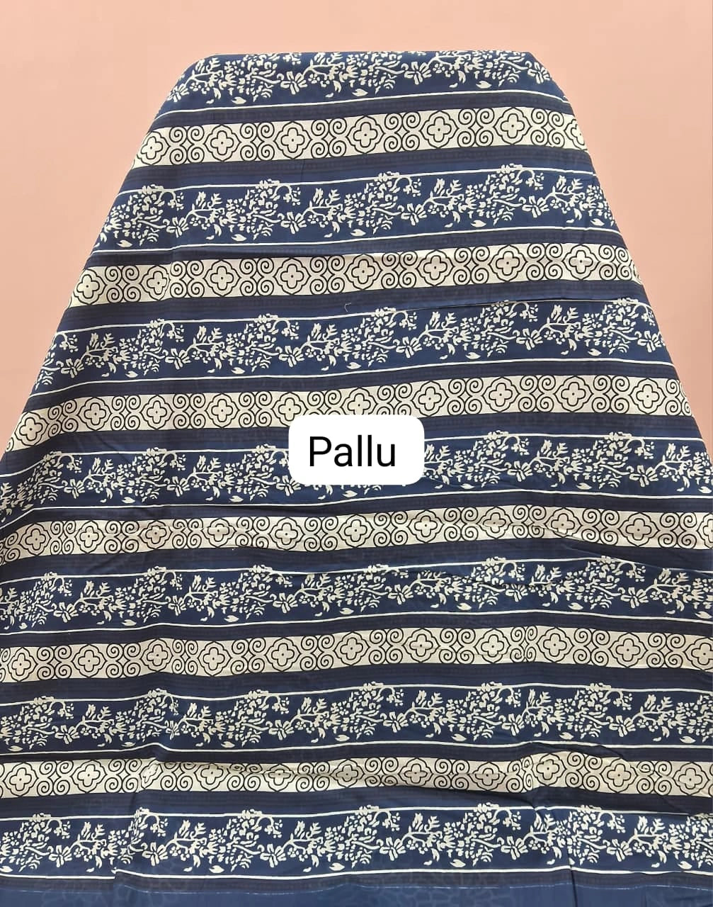Deep Blue Mulmul Cotton Saree Pallu