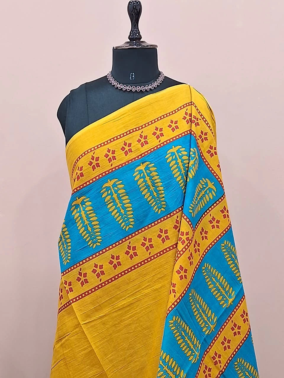Yellow plain Mulmul Cotton Saree 1