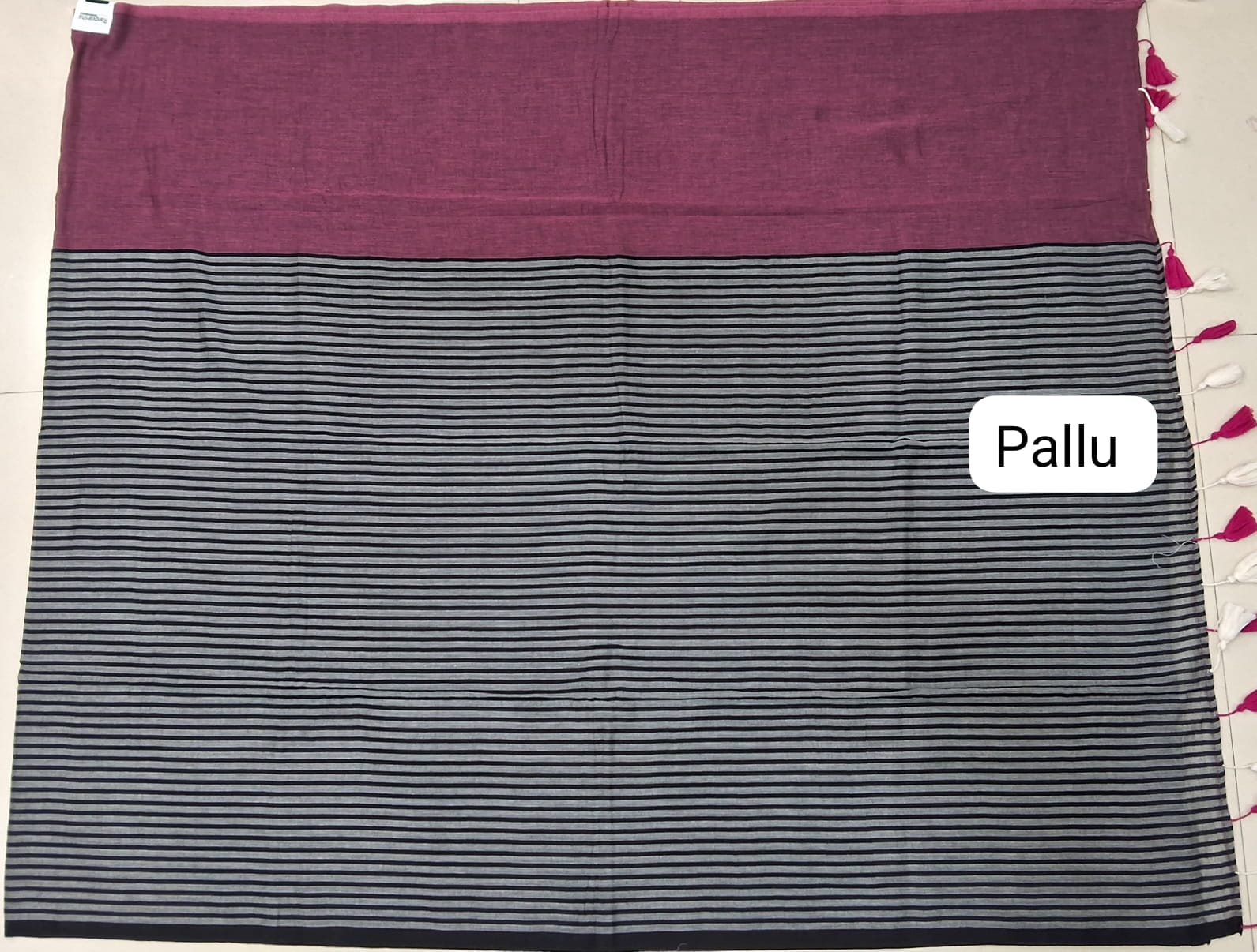 Pink Mumul Cotton Saree pallu
