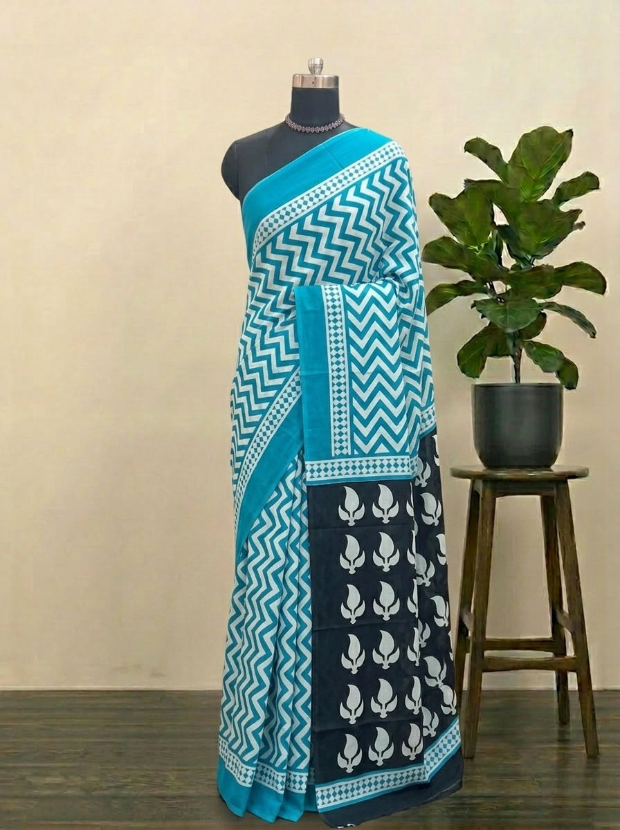 Turquoise & White Zigzag Pattern Mulmul Cotton Saree