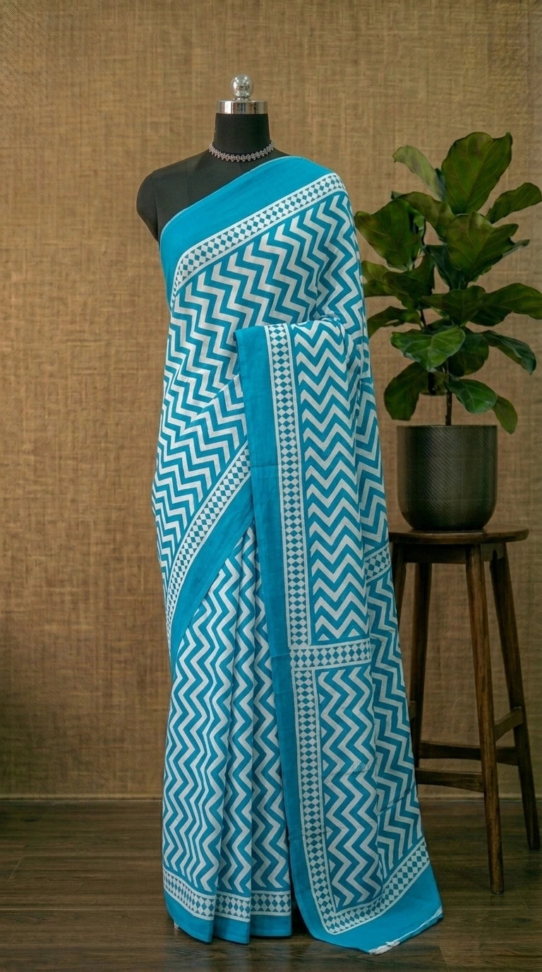 Turquoise & White Zigzag Pattern Mulmul Cotton Saree