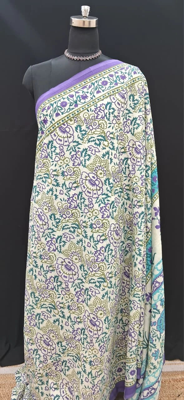 Lavender Meadow Mulmul Cotton Saree